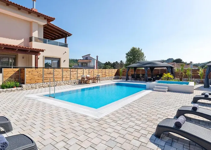 Panthea Luxury فيلة