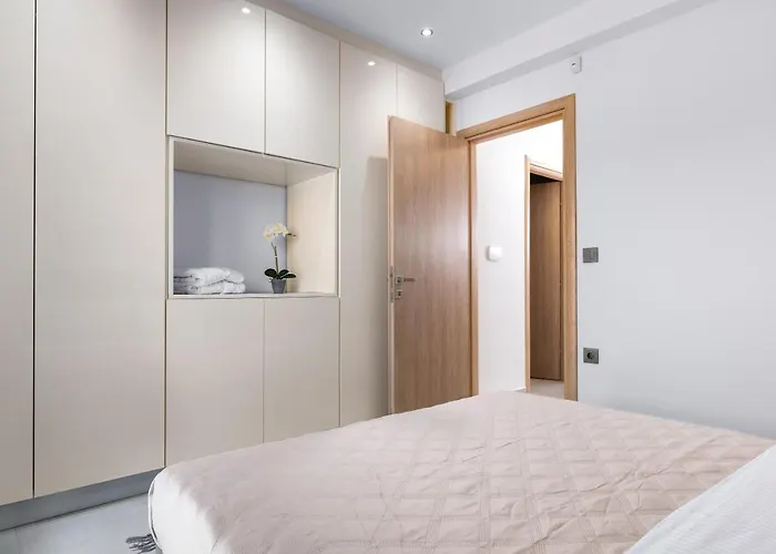 فيلة Panthea Luxury *